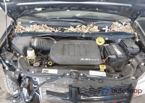 2016 Dodge Grand Caravan Sxt z USA, uszkodzony, nr VIN 2C4RDGCG7GR236738